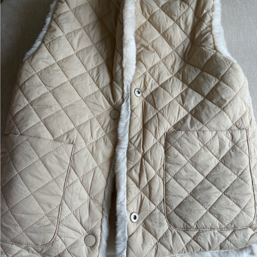 Zara Cream Quilted Vest with Faux Fur Trim lining warm